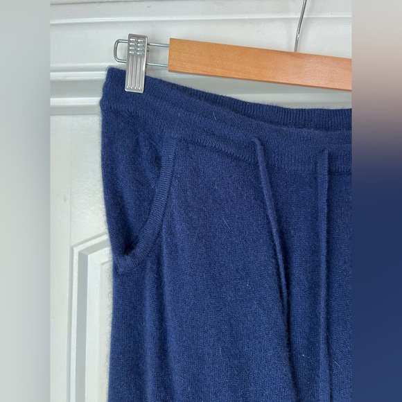Senreve 100% Cashmere Navy Blue Lounge Pants Pockets Made in Mangolia Medium - Picture 3 of 7